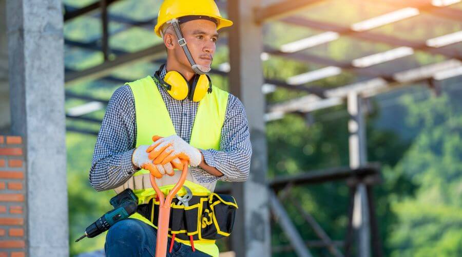 Professional gutter cleaning in Nespelem, WA